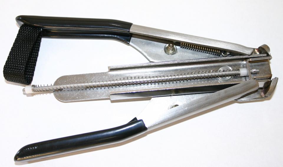 GARDION WIRE CLIPS APPLICATOR-0 GARDION WIRE CLIPS APPLICATOR-0