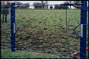 DRIVALL BOUNDRY CLAMP-0